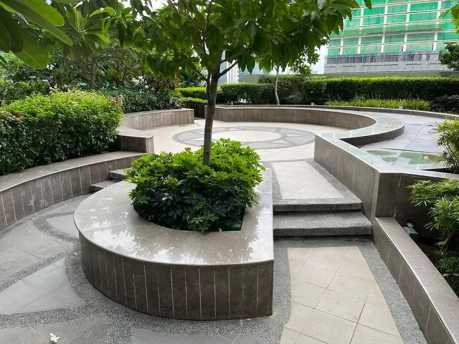 Bgc Uptown Mall Suite Manila Philippines