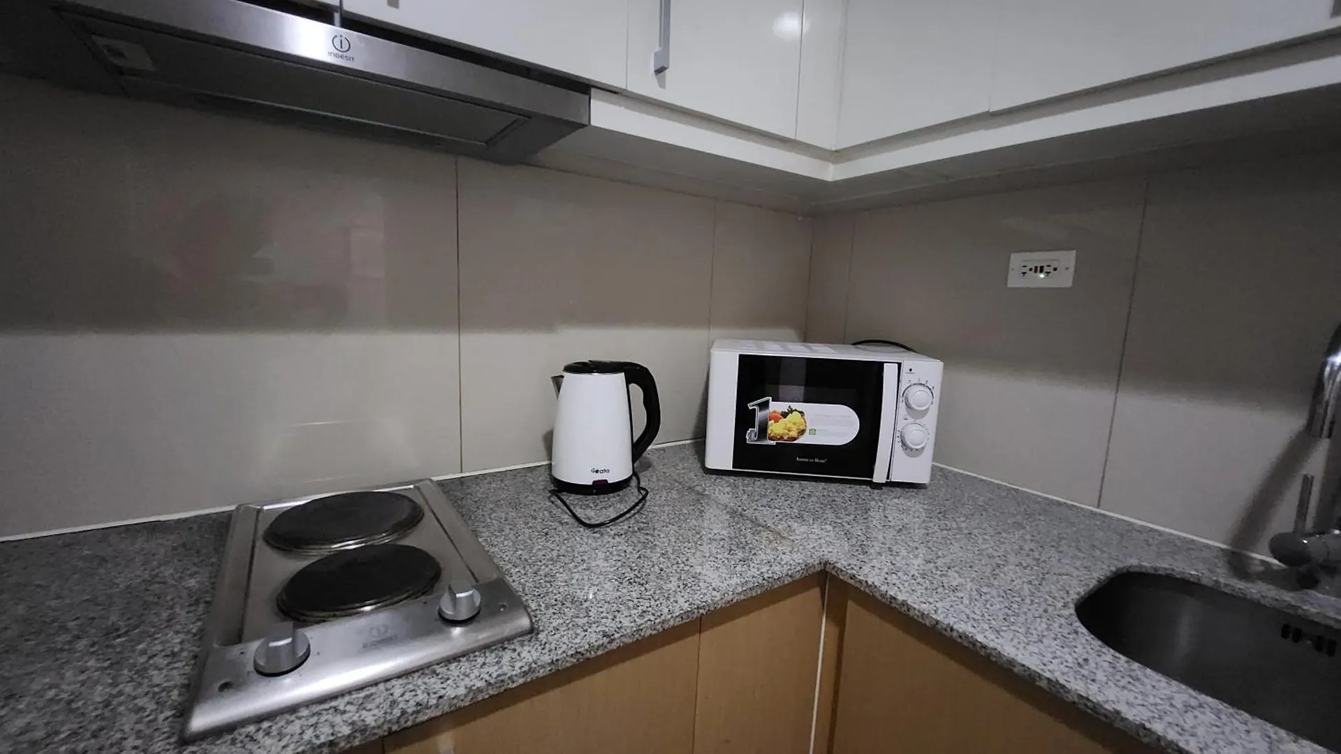 Bgc Uptown Mall Suite Manila Apartment